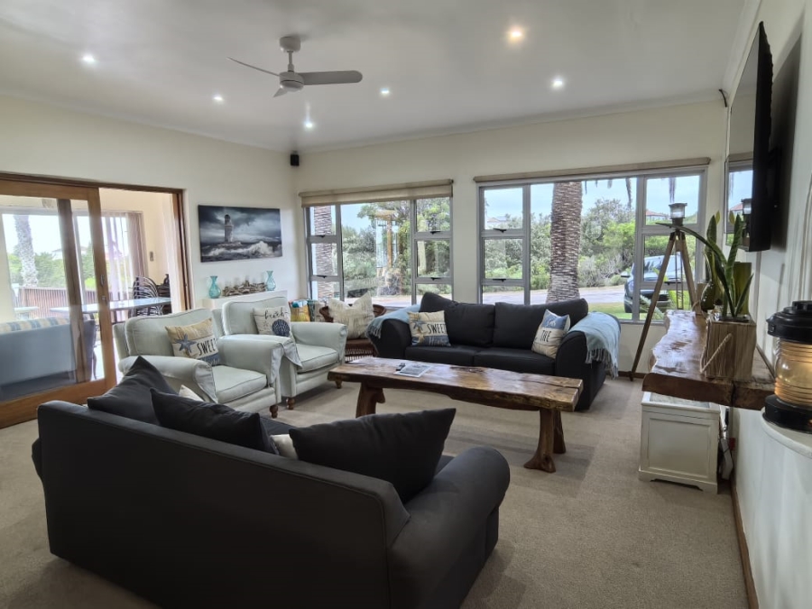 To Let 4 Bedroom Property for Rent in St Francis Bay Village Eastern Cape